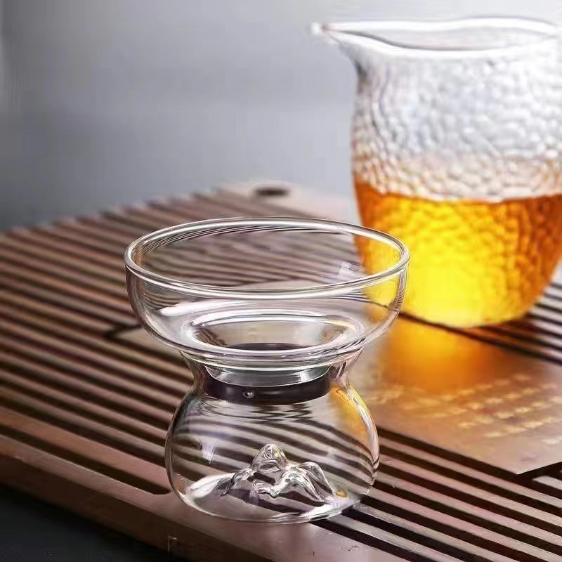 Borosilicate Transparent Glass Mountain View Tea Strainer Filter