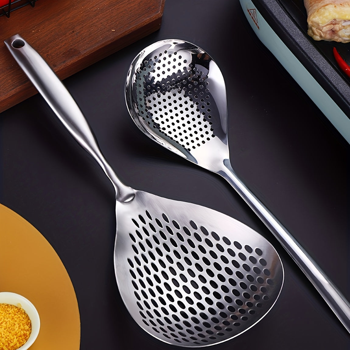 1pc Stainless Steel Large Colander Skimmer, Kitchen Strainer For Frying & Hot Pot, Draining Accessory For Cooking & Baking, Durable Utensil For Restaurant Use Eid Al-Adha Mubarak