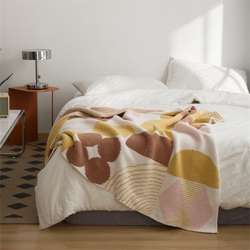 Bedroom Knitted Flower Pattern Blanket